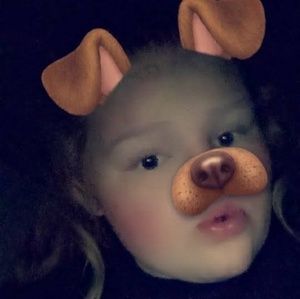 Meet your Posher, Kaitlynn